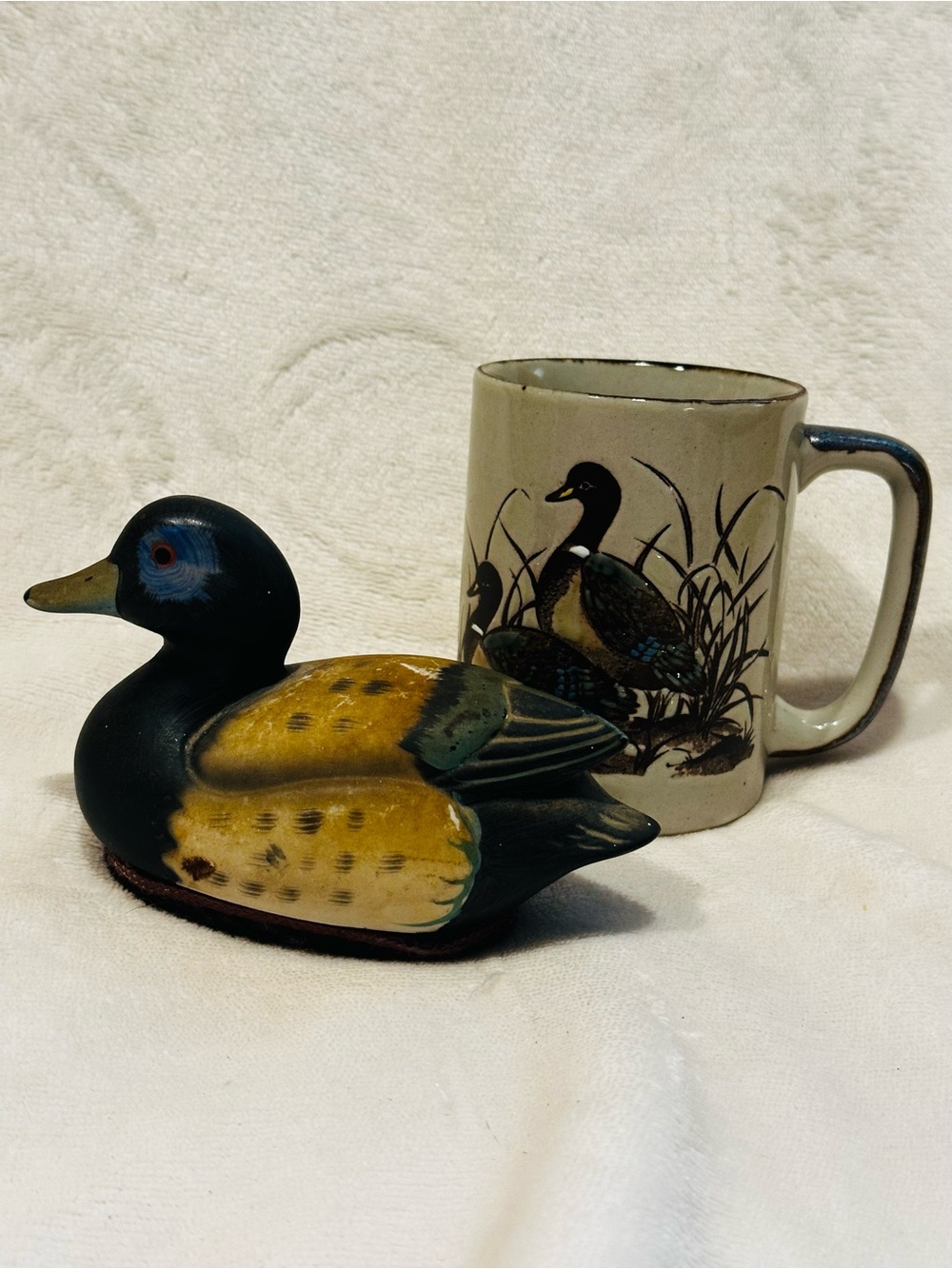 Vintage Jasco Duck Lint Brush Ceramic Mallard Decoy Cabin Hunter Décor & Mug Set